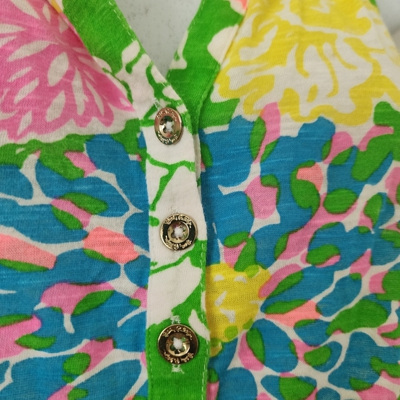 Lilly Pulitzer Essie Hibiscus Stroll Smocked Neck TopSize XXS - Picture 7 of 9